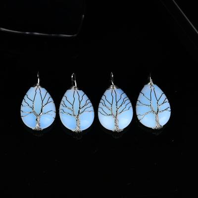 China China Wholesale Healing Crystal Necklace For Women Tree Of Life Wire Wrapped Jewelry Energy Healing Teardrop Pendant for sale