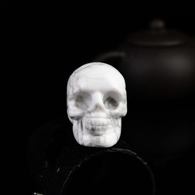 China Wholesale High Quality China Howlite Skull Carving Skull Quartz Stones Crystal Skull for sale