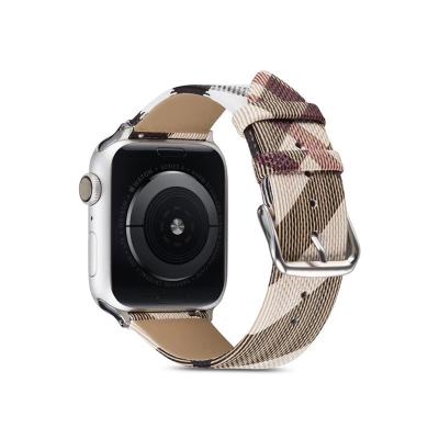 China Classic Skin Friendly Grid Pattern Leather Watch Straps Elegant Lady Watch Band For Apple Watch 45mm 44mm 42mm 41mm 38mm 7 Series Se 6 for sale