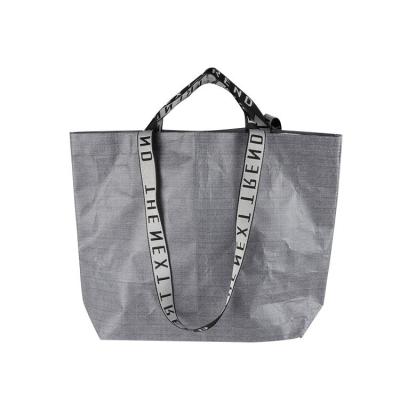 China Gray Color Waterproof Large Reusable Shoulder Bag Customized Foldable Laminated PP Woven Bags For Shopping for sale