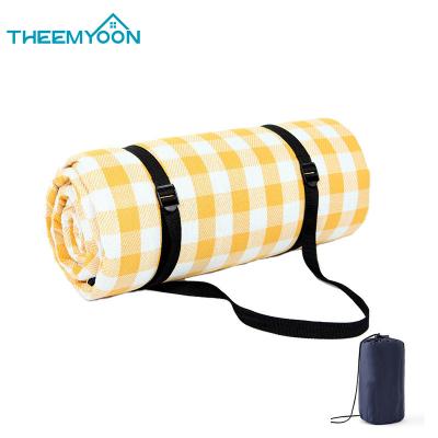 China Waterproof Light Duty Thickened Waterproof Outdoor Camping Hiking Mat Tent Beach Washable Cotton Foldable Picnic Protection for sale