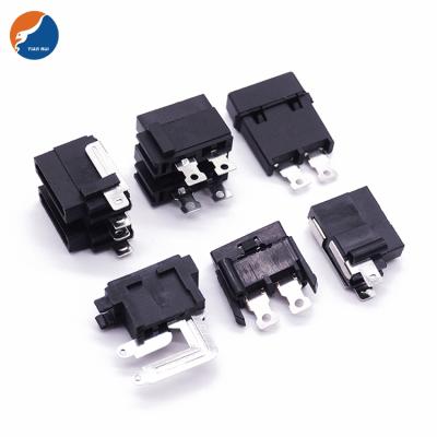 China Plastic+metal Low Voltage Maxi Medium Mini Micro Fuse Holder Clips Auto Car PCB Soldering Fuse Box PCB Mount Car Blade ATO PCB Fuse Holder the ATO for sale