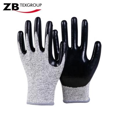 China Comfortable CE EN388 Level 5 Cutproof HPPE Knitted Nitrile Palm Oil Resistance Gloves Cut Resistant for sale