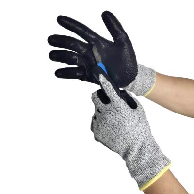 China Work / Safety Warhousing Spike Cut Resistant Level 5 Daily Nitrile Coated In Work Gloves EN388 for sale