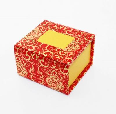 China Cajas de papel de la joyería del regalo de Cardbaord que empaquetan la puerta abierta de la duplicación del cuadrado en venta