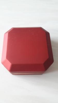 China ISO Led Light Jewelry Plastic Bangle Box With Burgundy Painting for sale