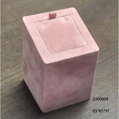 China Pink Ring Holder Jewellery Display Box For Women Square Pink Fabric Painting for sale