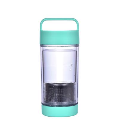 China New Sustainable Design Plastic Double Wall Portable Tea Cups With Strainer For Outdoor for sale