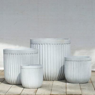 Cina Fibra grigio chiaro resistente Clay Pots dell'acqua 21cmx222cm in vendita