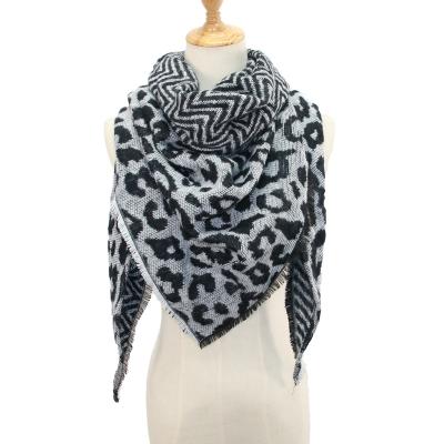 China Daily Life Women Winter Cashmere Scarf Fashion Warm Leopard Print Triangles Wraps Long Shawl Cape and Stole Scarves for sale