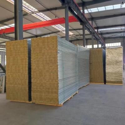 China Modern sandwich panels with rockwool glass wool for wall panel roof panel insulated material for sale