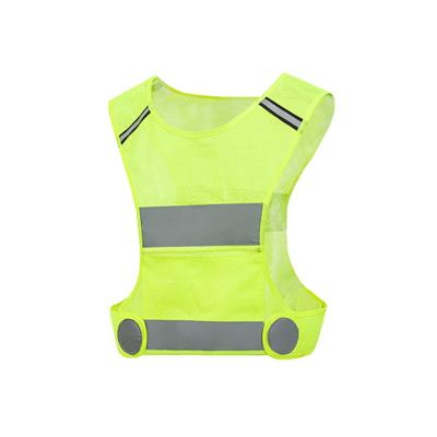 China Breathable Mesh Night Running Recycling Increasing Work Safety Light Reflect Vest Jacket Coat High Visibility Lightweight Reflective Vest A010 for sale