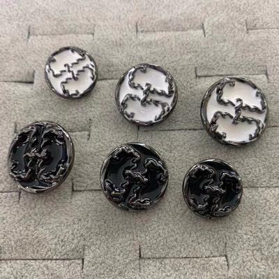 China Viable manufacturer wholesale can customize fashion alloy hand sewable decorative coat buttons for sale