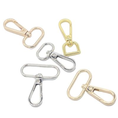 China Metal All Kinds Of Metal Fashionable Alloy Dog Snap Hook Lobster Clasp Are Necessary For Women's Bags for sale