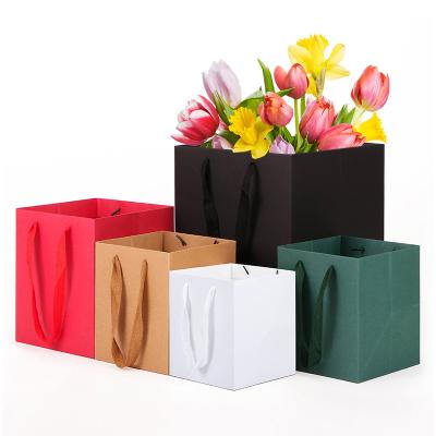 China High Quality Recyclable Bulk Production Cardboard Paper Bag Garden Flower Packaging for sale