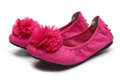 China Hot sell women hot pink sheepskin shoes foldable shoes flat shoes fashion shoes ballet shoes big yard size 30 to 43 for sale