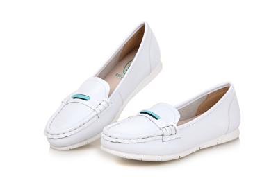 China high quality white slip-up loafers cow leather shoes women cowhide shoes fashion loafers brand designer shoes BS-L1 for sale