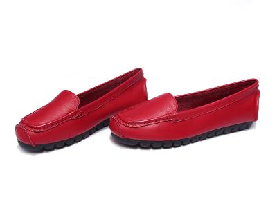 China high quality women red slip-up loafers cowhide driving shoes comfortable shoes fashion brand shoes designer shoes BS-L2 for sale