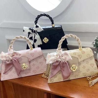 China Water Make Temperament Young Lady TS9551 2022 Resistant Popular Chain Luxury Women Bowknot Bag Handbag Purse for sale