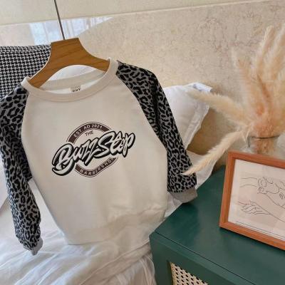 China 2021 Fall New Children Breathable Leopard Stitched Long Sleeve T-Shirt for sale