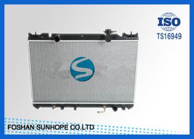 China AT / MT Toyota Camry ACV30 2003 Plastic Aluminum Car Radiator OEM 16400-28280 TOY013/14 for sale