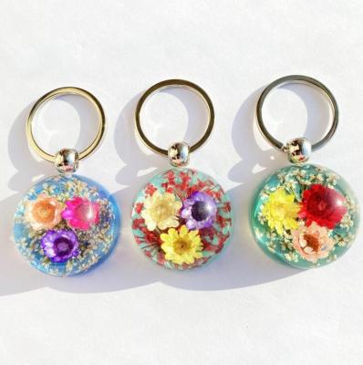 China Fashional Souvenir Gifts Dry Rope Pendant Keychains Bag Keychains Keychains Flower Accessories Insig Flower Key Chain Jewelry for sale