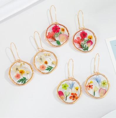 China AS Transparent Natural Dry Adhesive Drop Earrings DIY Flower IMAGE Resin Flower Eternal Flower Drop Earrings Earring Earhook Female for sale