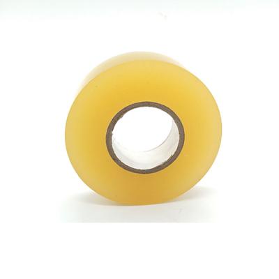 China Excellent Tensile Strength Transparent PVC Hockey Tape Sports Adhesive Ice PVC Waterproof Hockey Stick Puck Hockey Equipment for sale