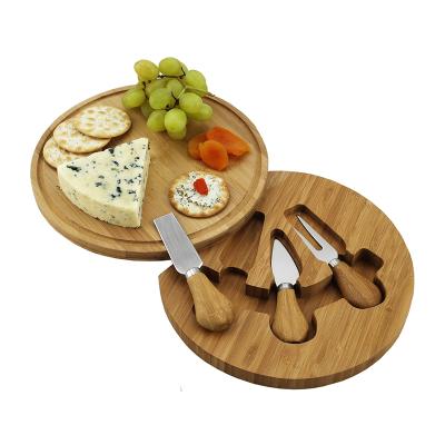 China Customized Disposable Creative Round Decorative Bamboo Cheese Dish Set With 3 Tools for sale