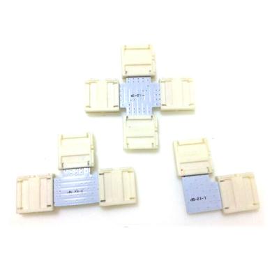 China Residential conector in + tiras 12V 5050 RGB for sale