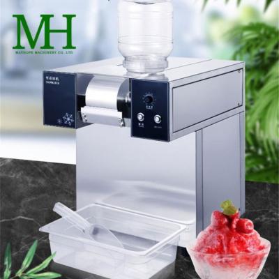 China Household Portable Mini Ice Maker Snack Factory Hzb-13f Ice Maker Machine for sale