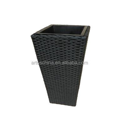 China Plastic Square Rattan Planter Black Plastic Flower Pot for sale