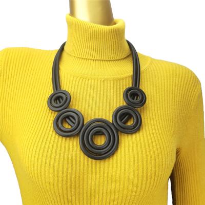 China Fashion Accessories Designer Necklaces Fashion Gothic Jewelry New Sweater Chain Necklace Women Round Handmade Black Chains Neo-Gothic for sale