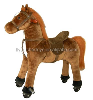 China Ride on Toy Racing horse can be walked by pulling the handle of the horse for sale