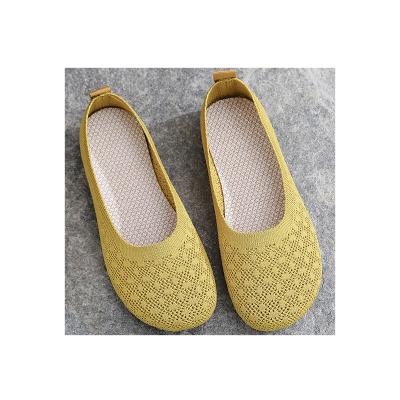 China Factory wholesale round mouth woven shoes elastic women fly mouth woven shallow shoes for sale