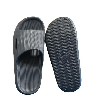 China Best Selling Lightweight Anti-slip Lightweight Customize Men Slippers For Home for sale