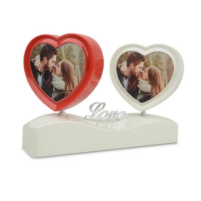 China Factory Best Selling Rotating New Style Love Heart Photo Frame for sale