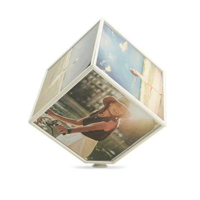 China The photo frame automatically rotates 360degrees on its base, rotating magic cube photo view for sale