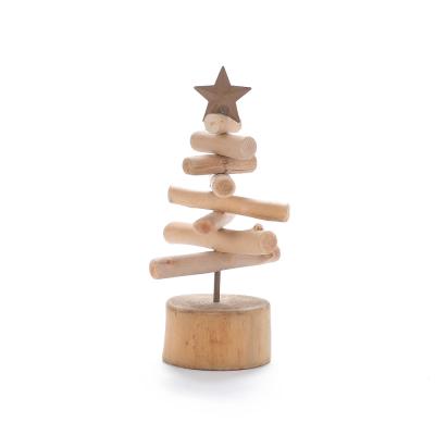 China Eco-Friendly Holiday Decor Artfully Crafted Driftwood Christmas Tree for sale