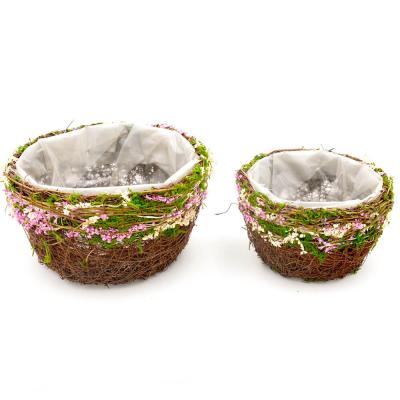 China Modern Garden Green Moss Rattan Flower Basket Handcrafts Natural Moss Woven Flower Basket Plant Pots for sale