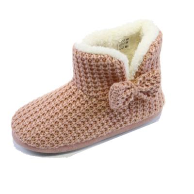 China Comfortable Anti-Smell Pink Women And Green Indoor Shoes Ladies Slippers Women's Home Cotton Indoor Boots for sale