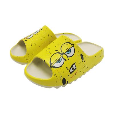 China Lightweight High Quality Men's Yeezy Slides Shoes Ladies Yeezy Logo Custom Women Yeezy Slipper Brand for sale