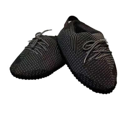 China Winter Anti-static Adult Indoor Warm Plush Yeezy Women's Sneaker House Slippers for sale