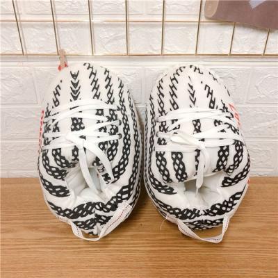 China Custom size anti-static unisex plush logo sneaker women yeezy slippers for sale