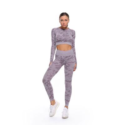 China 2021 Amazon Amazon Selling Joggers Breathable Hot Camouflage Long Sleeve 2 Piece Yoga Set Plus Size Fitness Ribbed Women's Activewear Seamless Yoga Set for sale