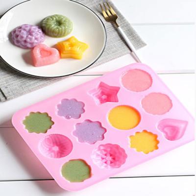 China Sustainable 12 Flowers Form Environmental Friendly And Odorless Silicone Cake Mold for sale