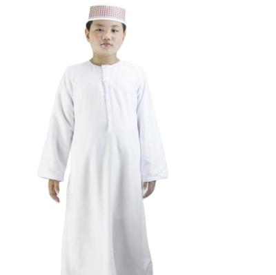 China Spinning Polyester Blended / Cotton Wholesale Kids Polyester Blended Color Comfortable Fabric Round Neck Long Sleeves Muslim Robe Men for sale