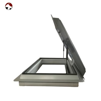 China 2020 TONGFA New Style Ventilation RV Black Skylight for sale