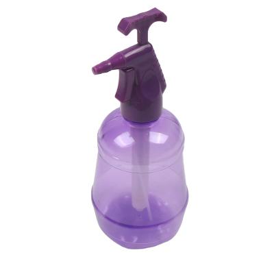 China Wholesale Gift Toy 2L High Quality Garden Water Ball Balloon Pumps Worker Plastic Manual Sprayer For Children for sale