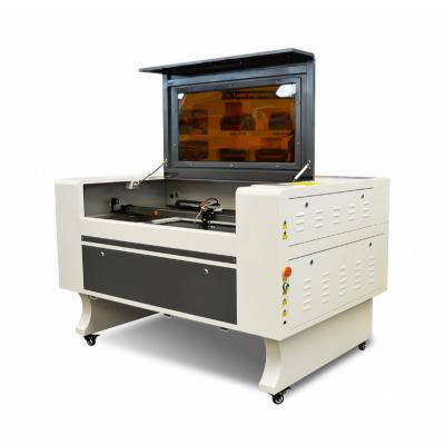 China High Quality 600*900mm CO2 150w Laser Cutter CO2 Laser Cutting Board Auto Feeding Water Cooled Mini Wood Cutting Board Machine for sale